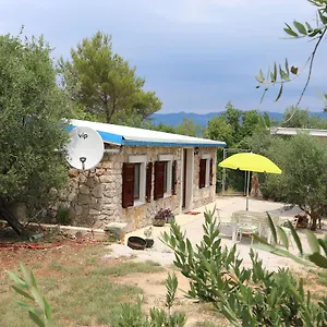 Ferienhaus House Car Mirko, Šilo